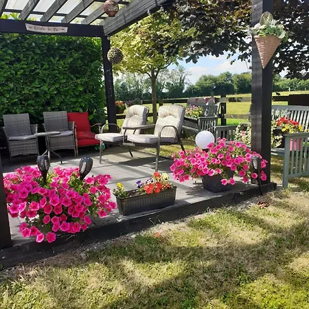 Seven Stars Bed and breakfast *